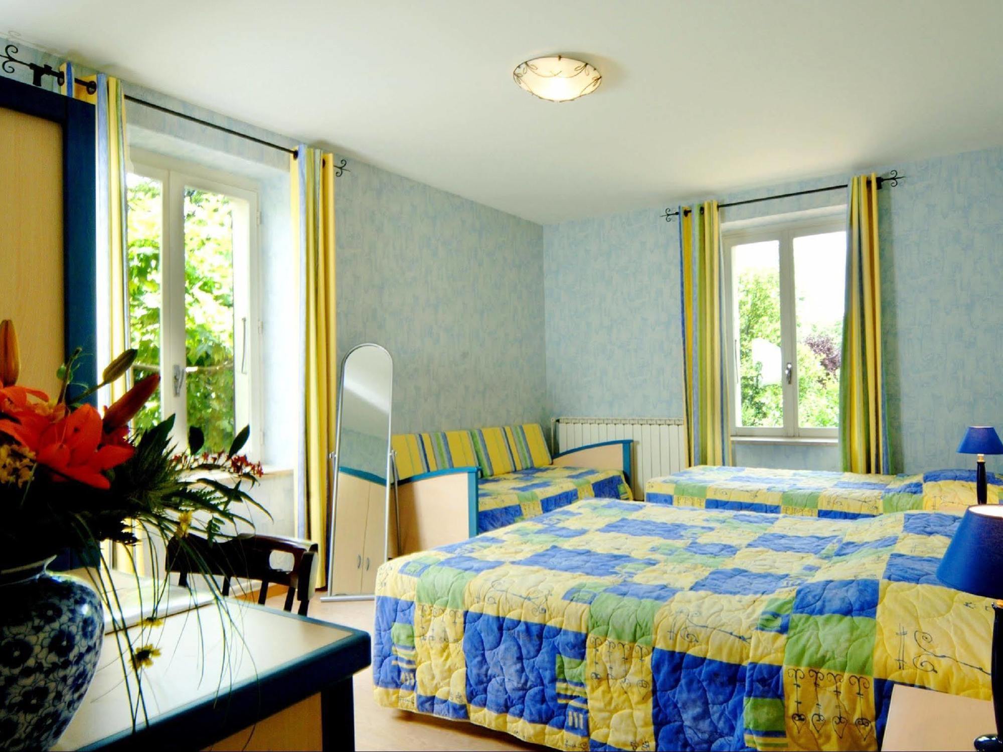 Le Logis Des Voyageurs Hotel 2*