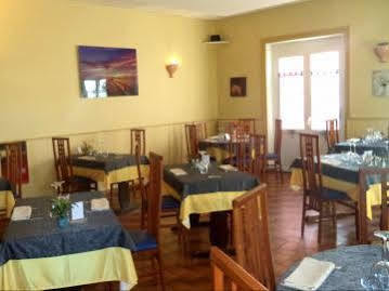 Le Logis Des Voyageurs 2* Livron-sur-Drôme